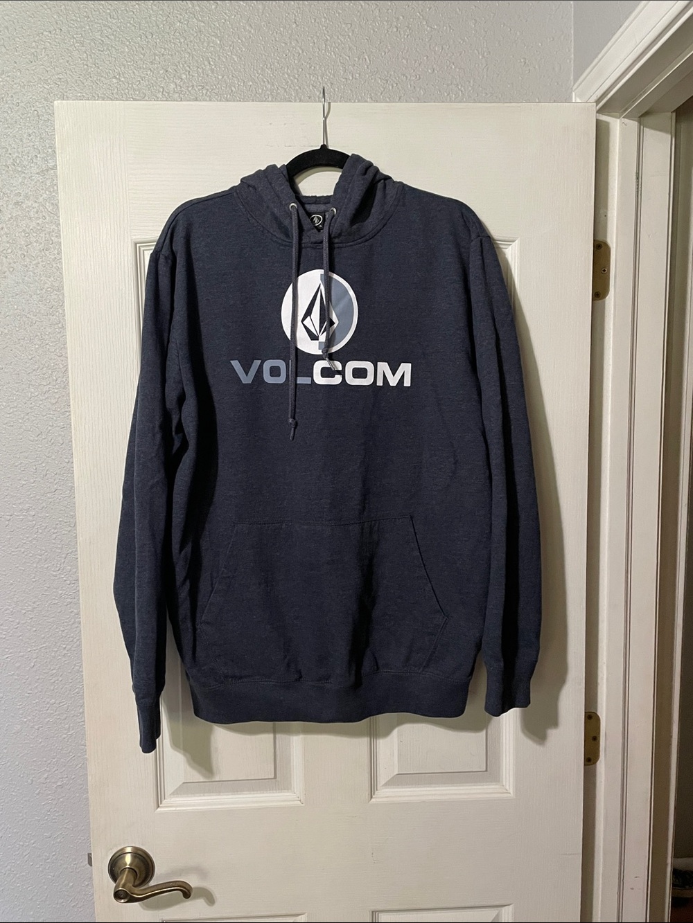 Volcom Navy Blue Pullover Hoodie XL